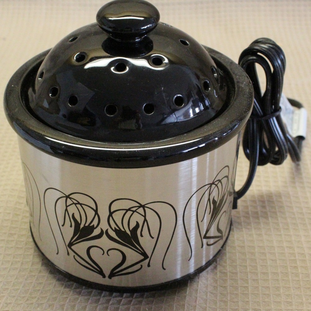 Aroma Odyssey Electric Potpourri Pot APP-2103 Silver Black Y2K Minimalist 35W